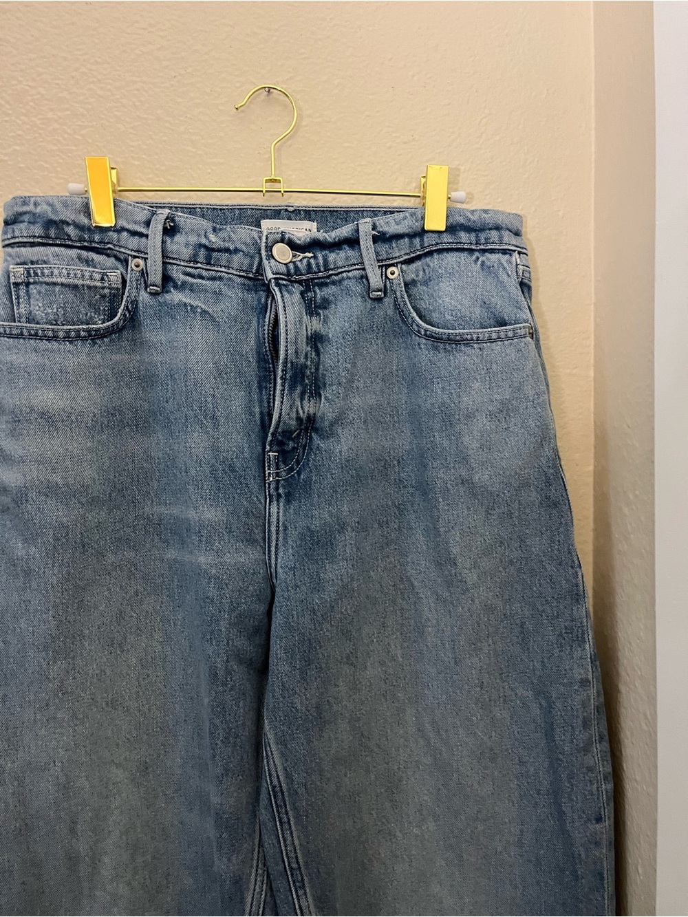 Good American Light Blue High-Rise Barrel Jeans - Picture 7 of 15